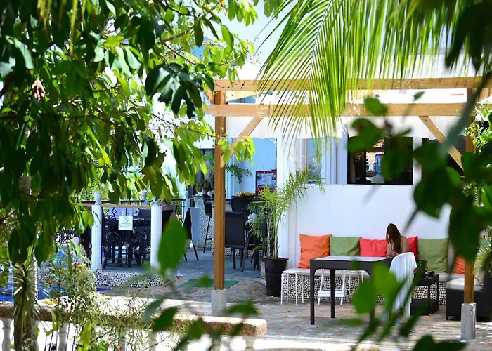 Resort Eden 3*