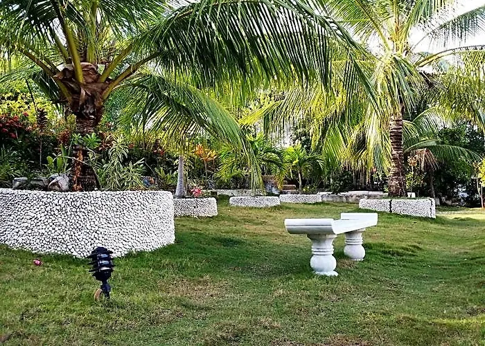 Eden Resort