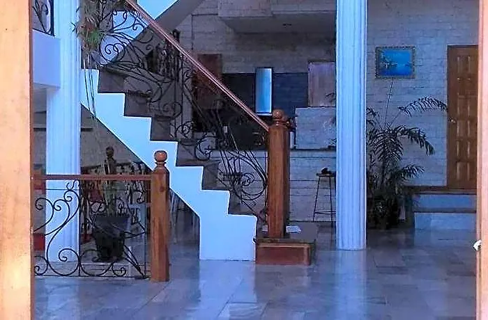 Eden Resort 3*